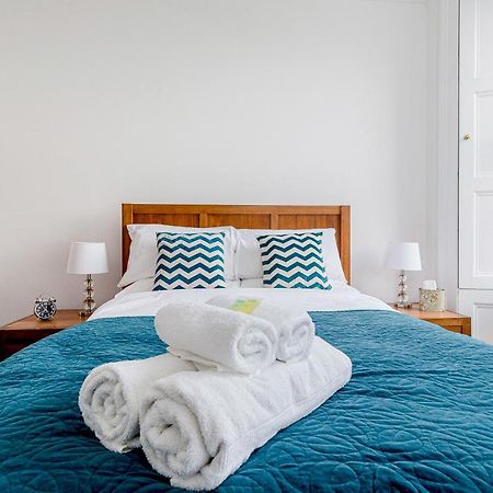 Heart Of Edinburgh City Centre 3 Bed Georgian Apt Exterior photo