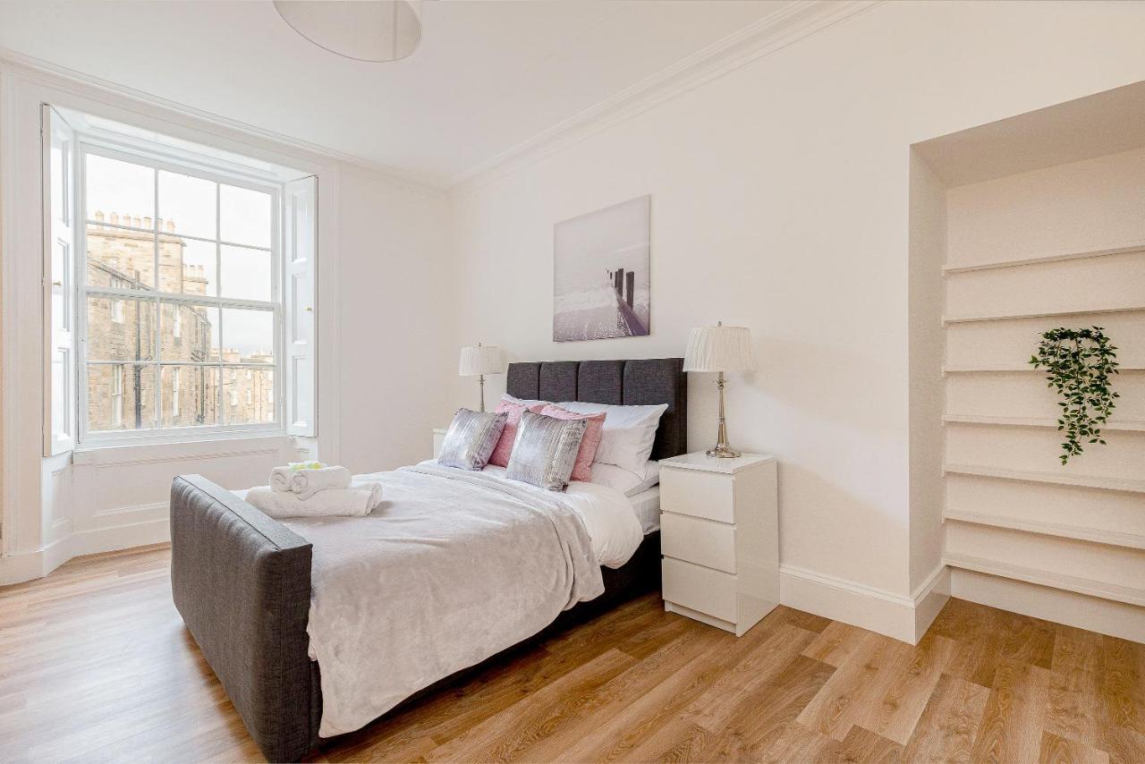 Heart Of Edinburgh City Centre 3 Bed Georgian Apt Exterior photo