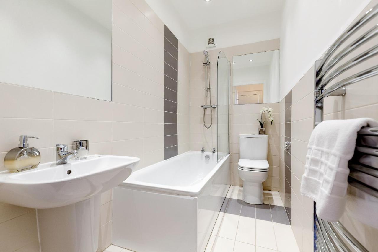 Heart Of Edinburgh City Centre 3 Bed Georgian Apt Exterior photo